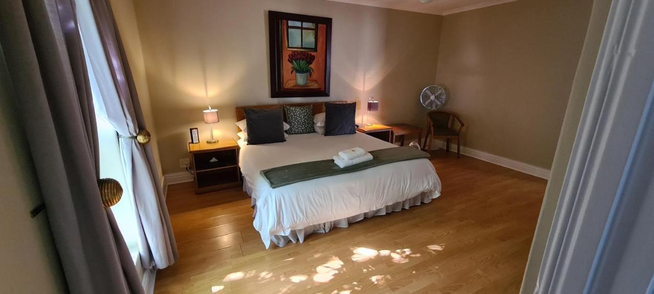 Bell Rosen Guest House Bellville Buitenkant foto